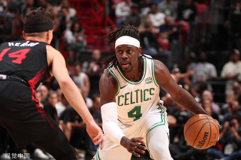 不断突破自 不断突破自