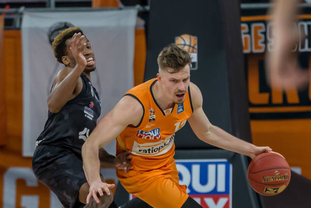 通过压迫式 通过压迫式