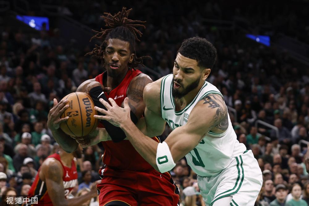 脚印扎实地 脚印扎实地