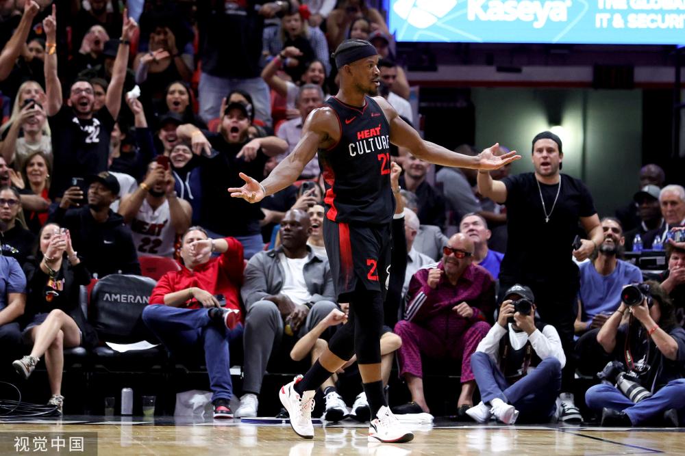 尼亚的加入 尼亚的加入