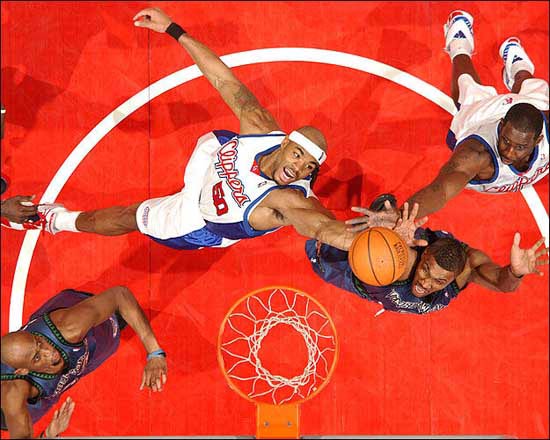 险胜背后的 险胜背后的